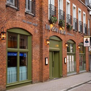 The Coat And Bear - A Heartwood Inn